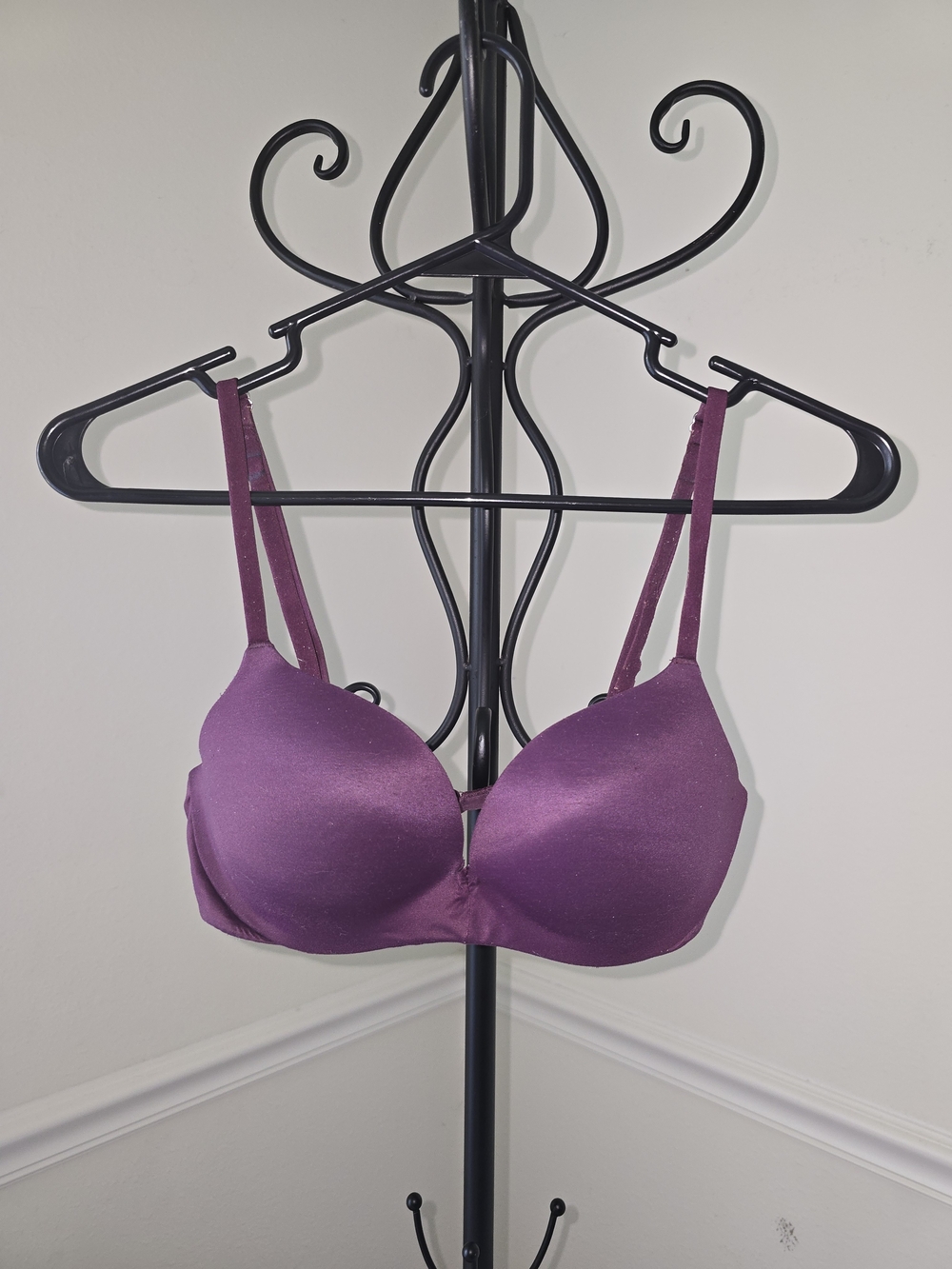 PINK Victoria's Secret Plum Push-Up Bra